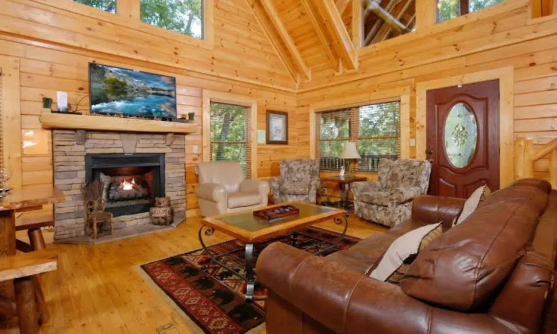 Great Views & Location- Family- Game Room- Hot Tub *