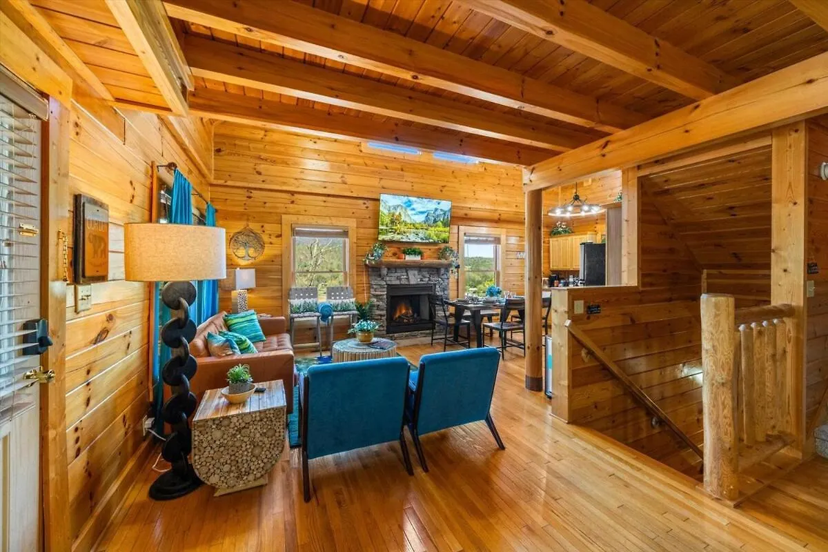 Holiday home Rustic W Modern Comfort Minutes From Parkway