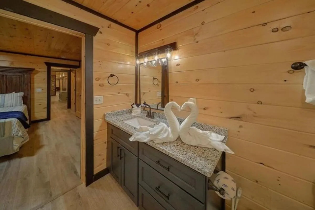 Holiday home Ada-accessible 5br Family With Game Room, Hot Tub And Fire Pit *