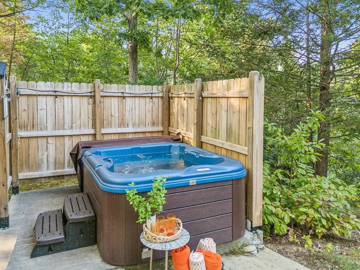Ada-accessible 5br Family With Game Room, Hot Tub And Fire Pit Holiday home