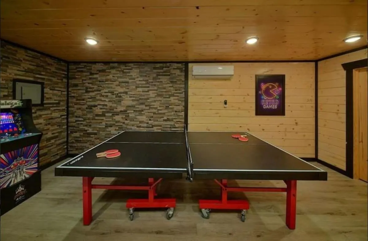 Honeybear Hideaways - Spacious Family-friendly With Hot Tub, Game And Fire Pit Pigeon Forge