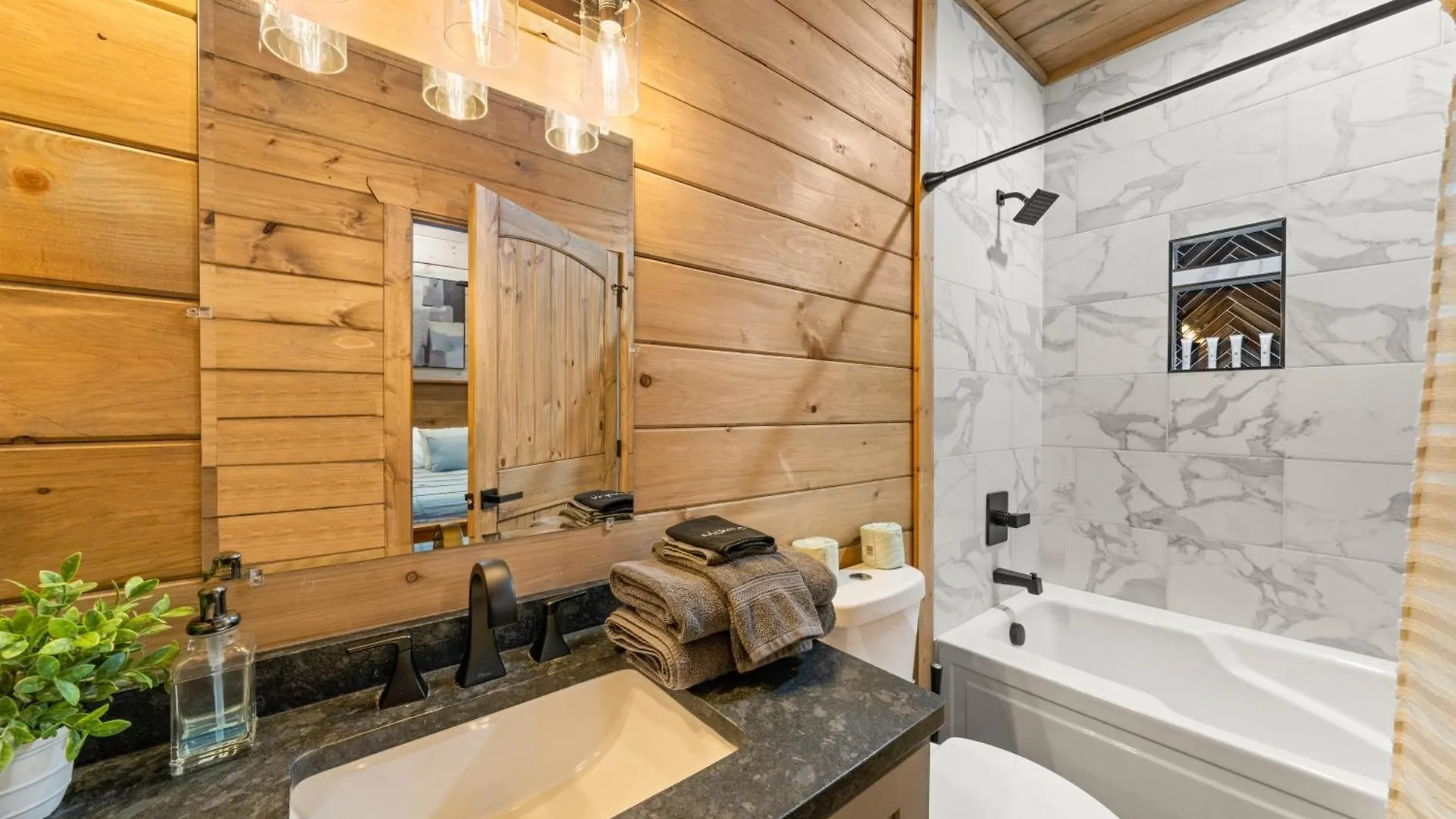Zen Z Bear Holiday home