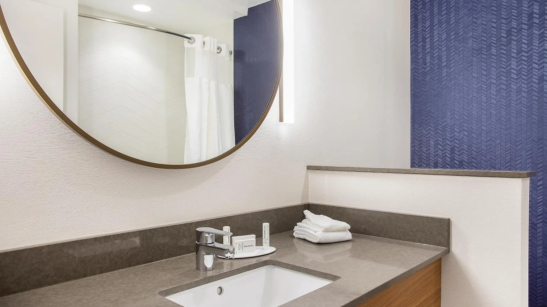 Fairfield & By Marriott Pigeon Forge