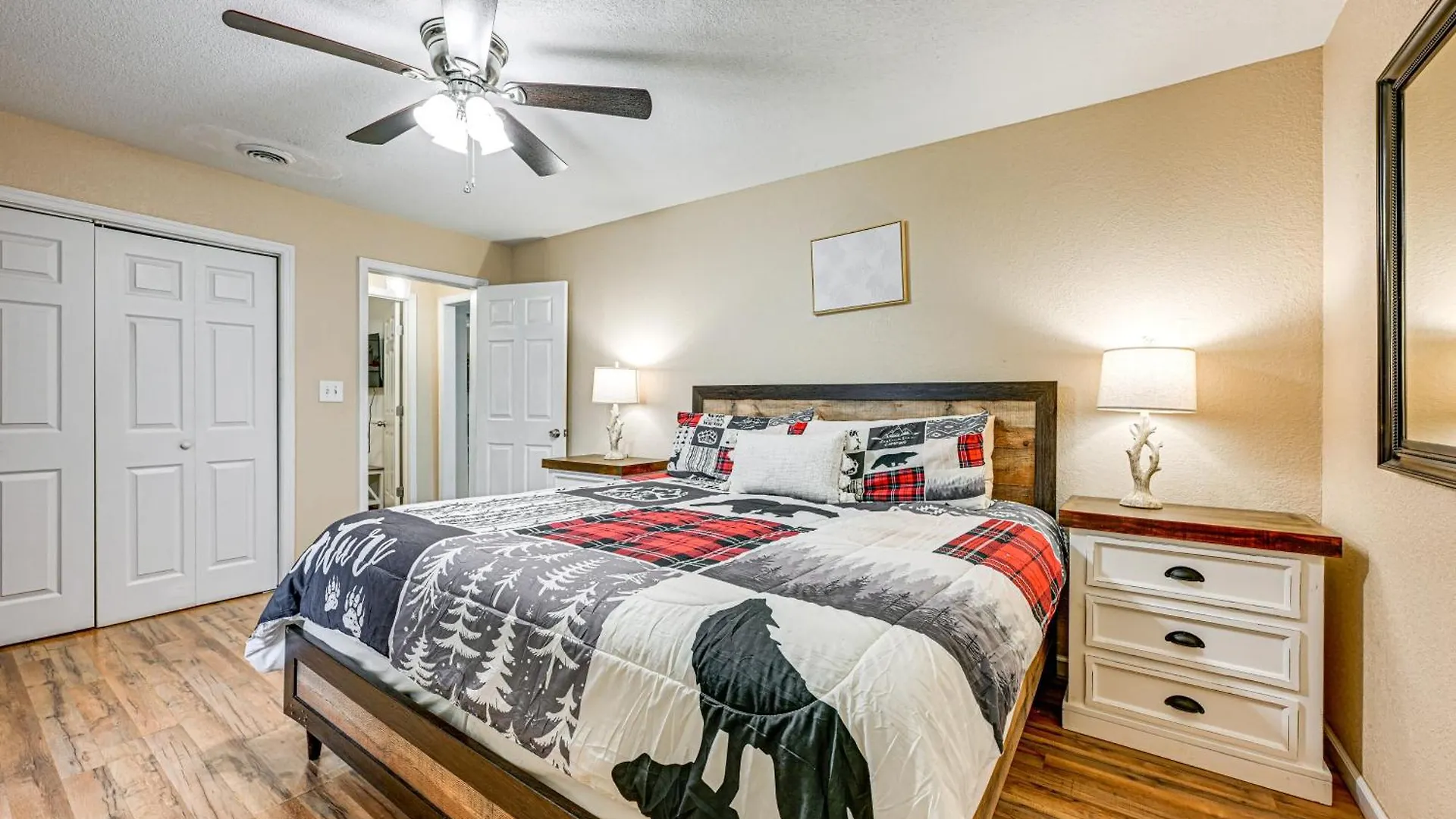 By Dollywood With Private Pool! Holiday home *