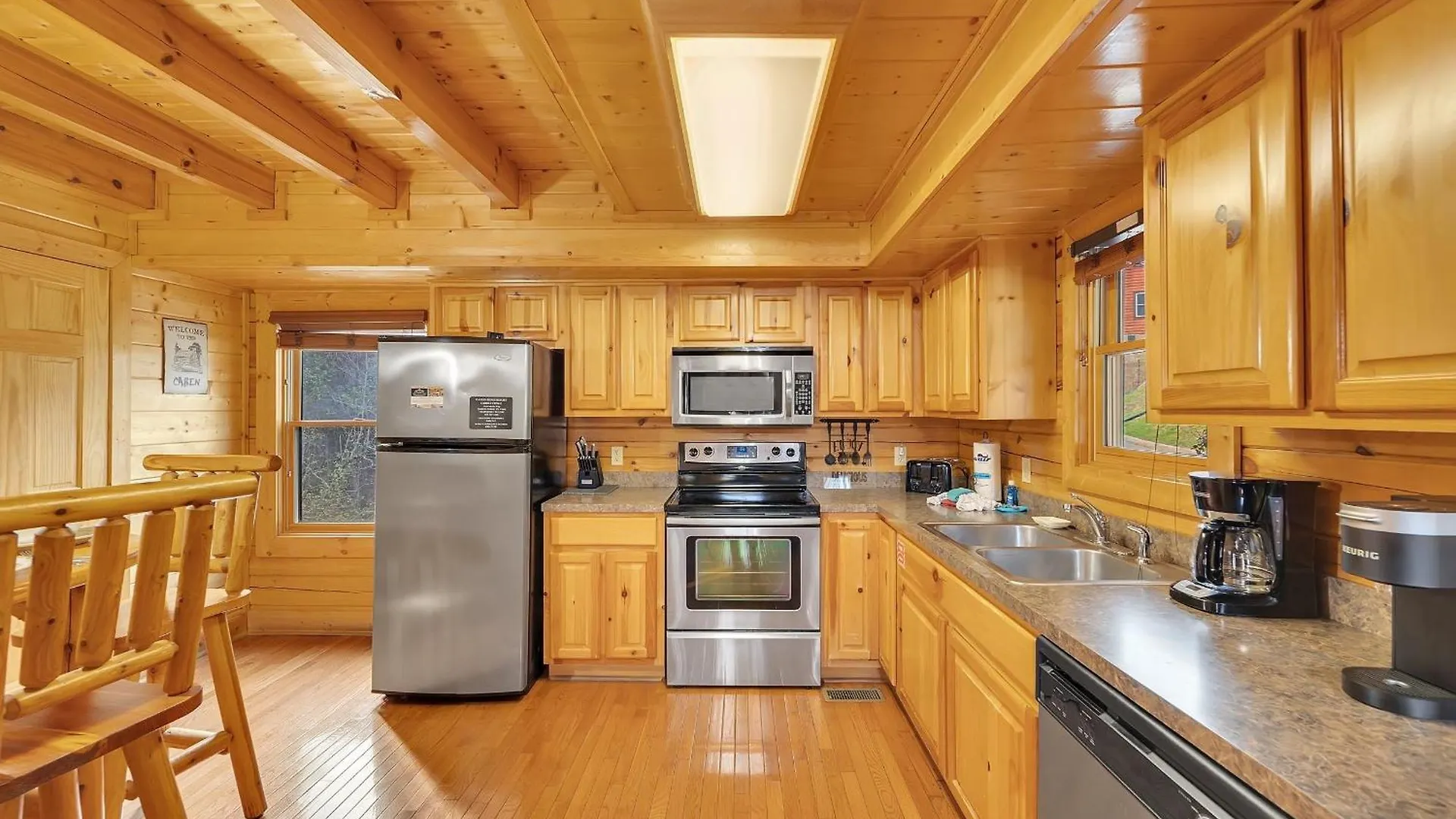 Holiday home Ern832 - Lakeside Hideaway - Great Location! Close To The Action! Pigeon Forge