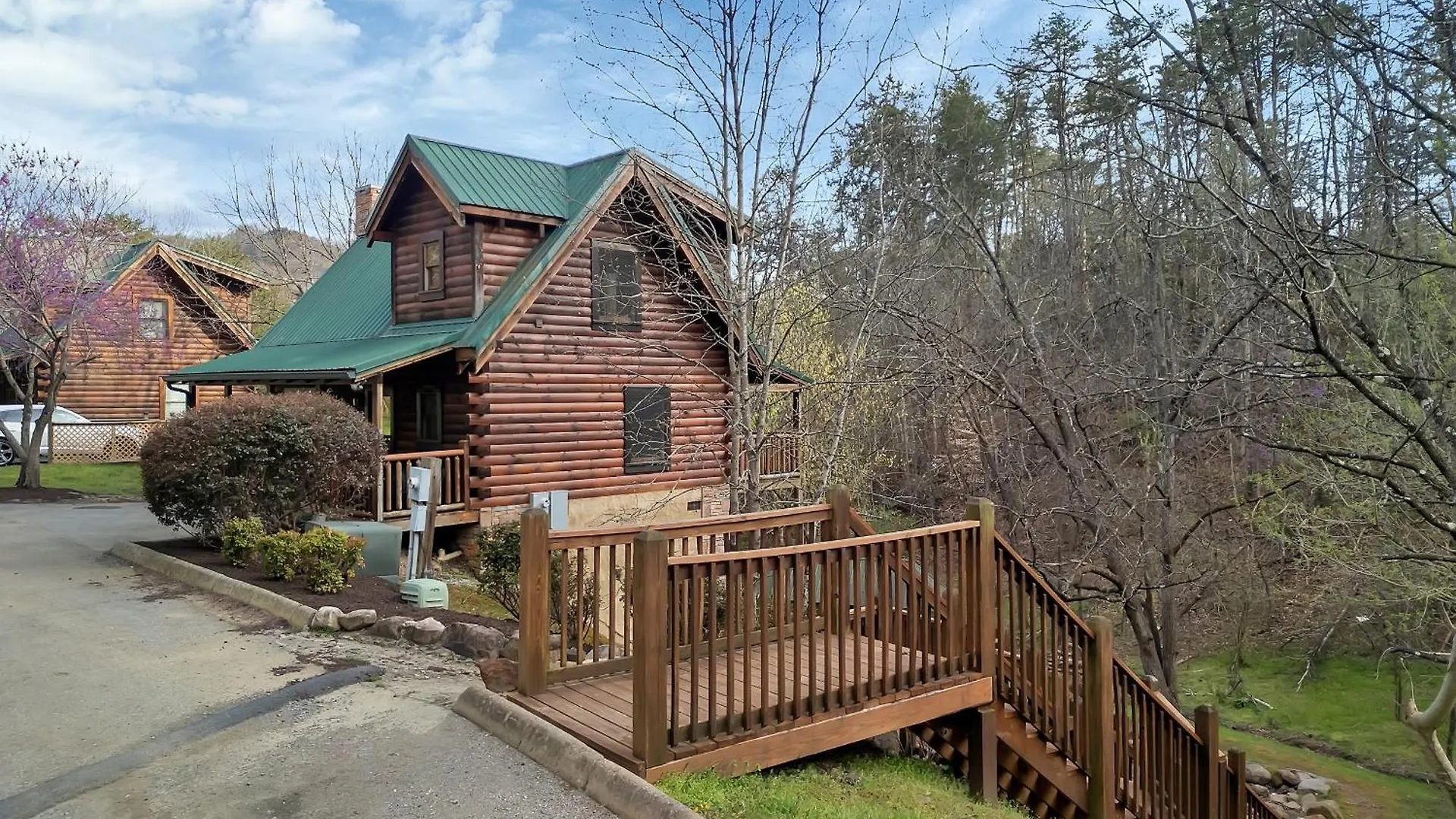 Ern832 - Lakeside Hideaway - Great Location! Close To The Action! Holiday home *