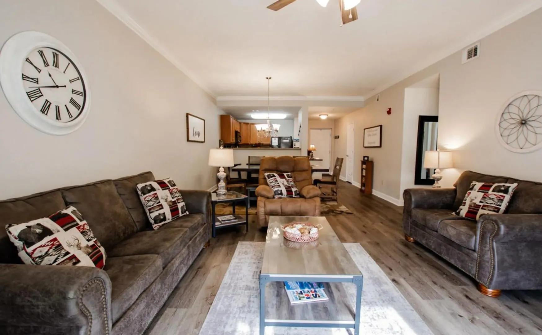 Mvc - Unit 3301 - Making Memories Apartment
