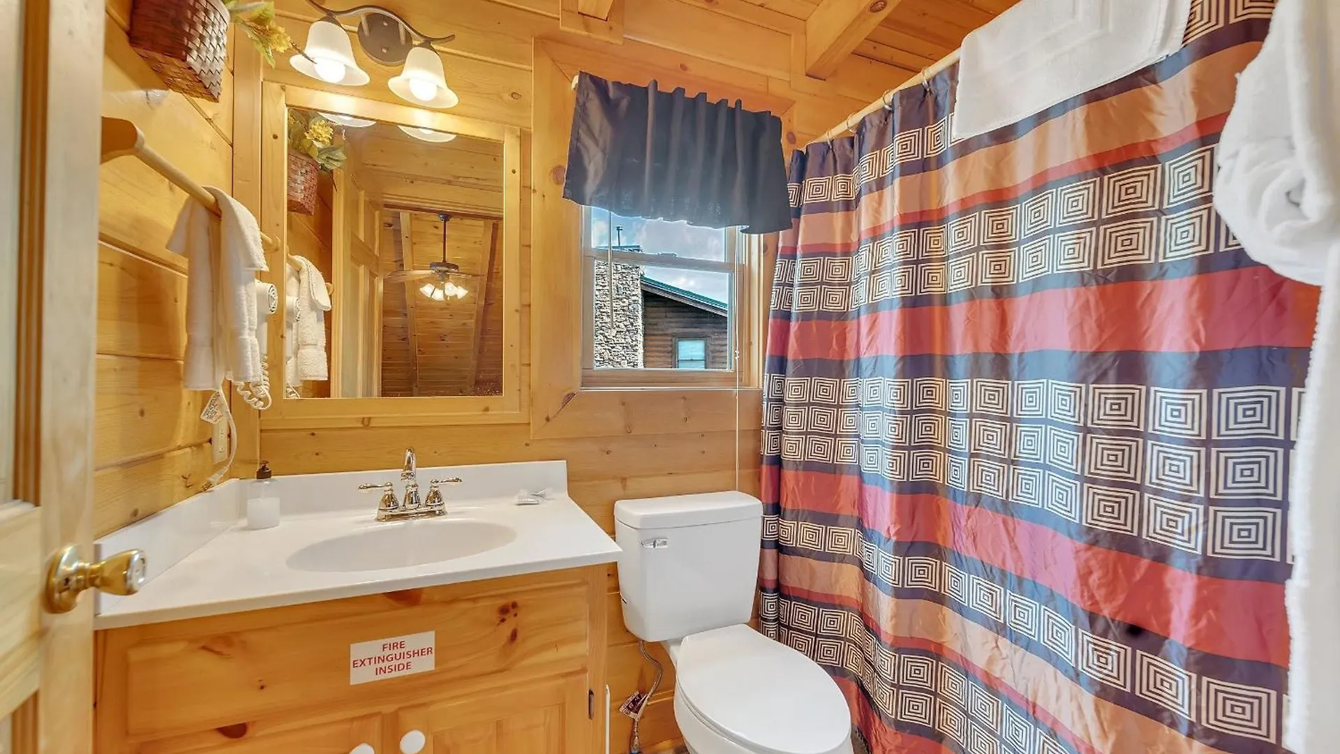 Ern860 - Cozy Bear Overlook * Pigeon Forge
