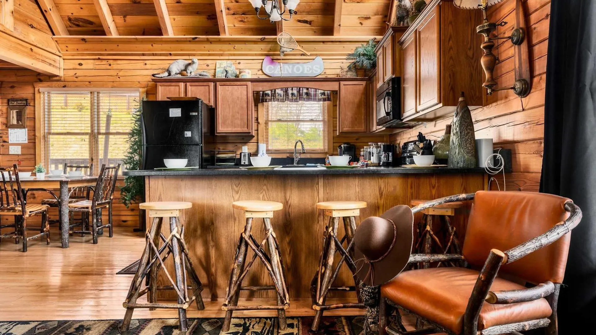 Quaint & Cozy - Great Location - Hot Tub - Bbq Holiday home