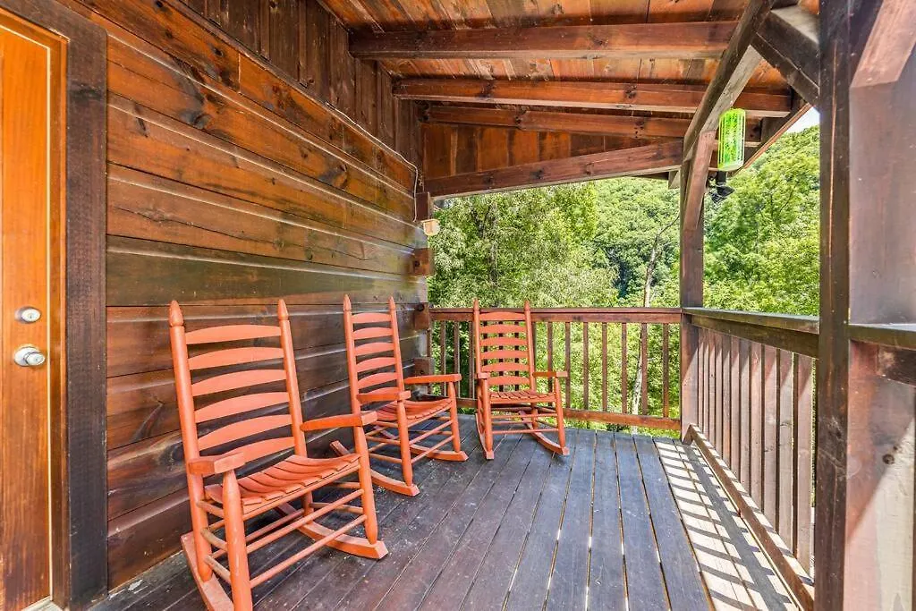 Dog Friendly Secluded Whot-tub & Sleeps 12 Feriehus Pigeon Forge