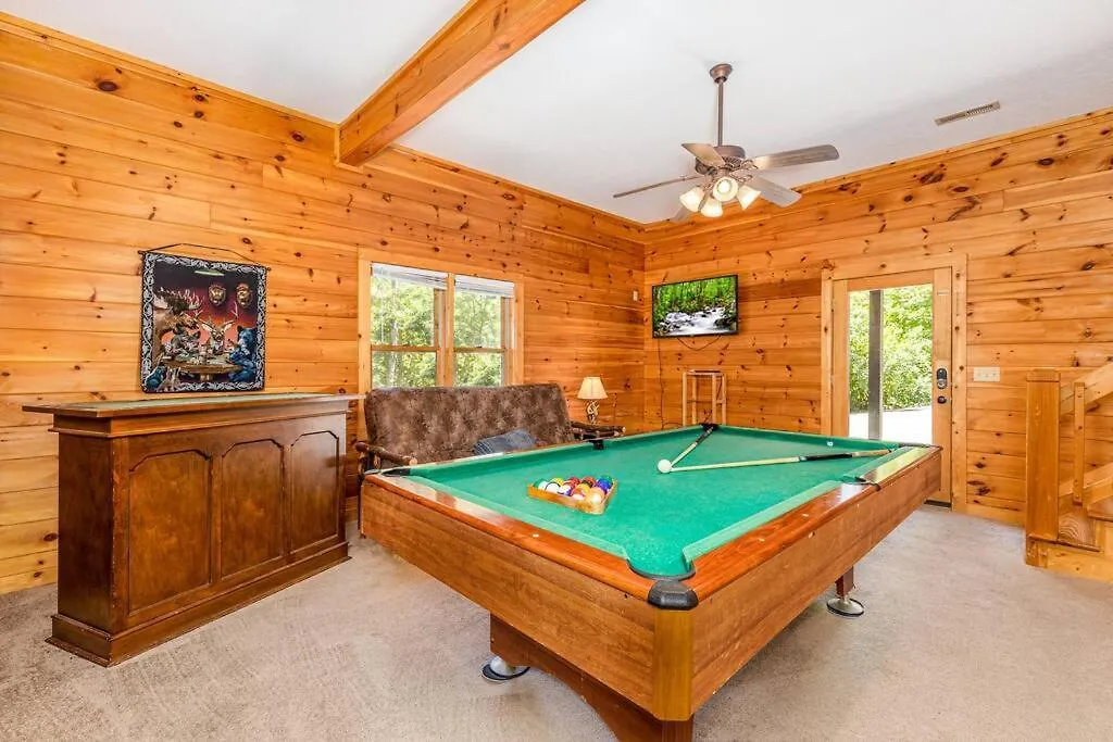 Dog Friendly Secluded Whot-tub & Sleeps 12 Feriehus Pigeon Forge
