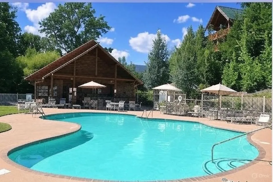 The Honey Pot, Hot Tub, Pool, 1089 Free Tickets Each Paid Day, Dollywood And Pigeon Forge