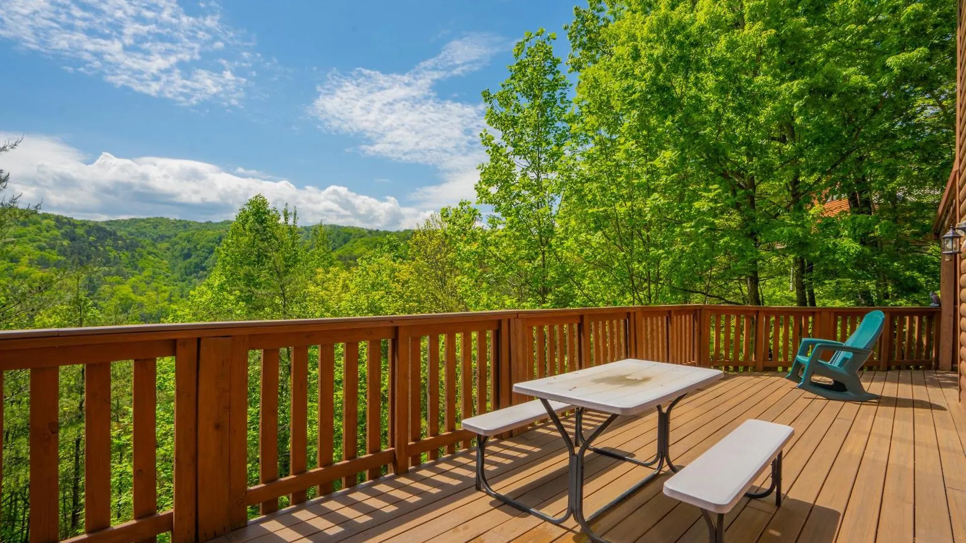 A Mountain Hideaway بيت للعطل بيدجن فورج