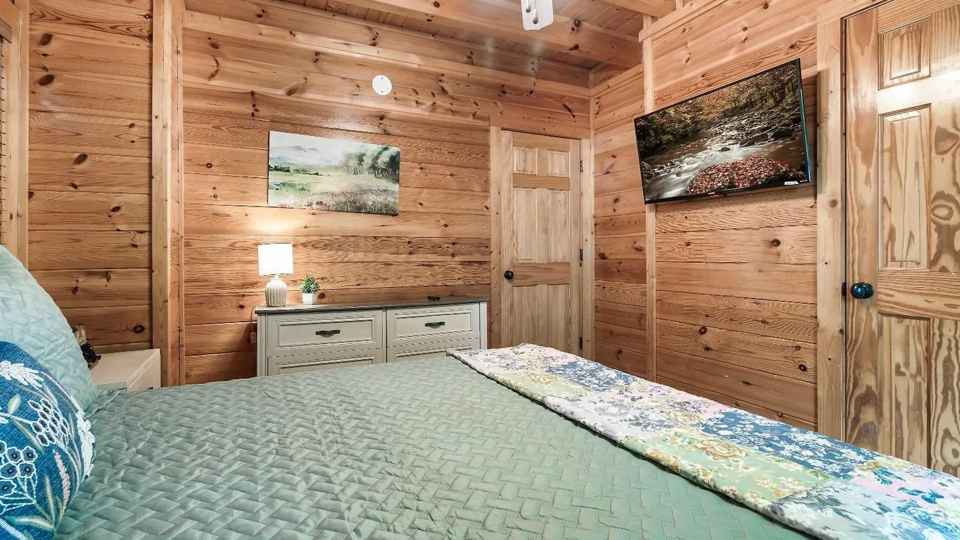 Σαλέ Great Views & Location- Family- Game Room- Hot Tub Pigeon Forge