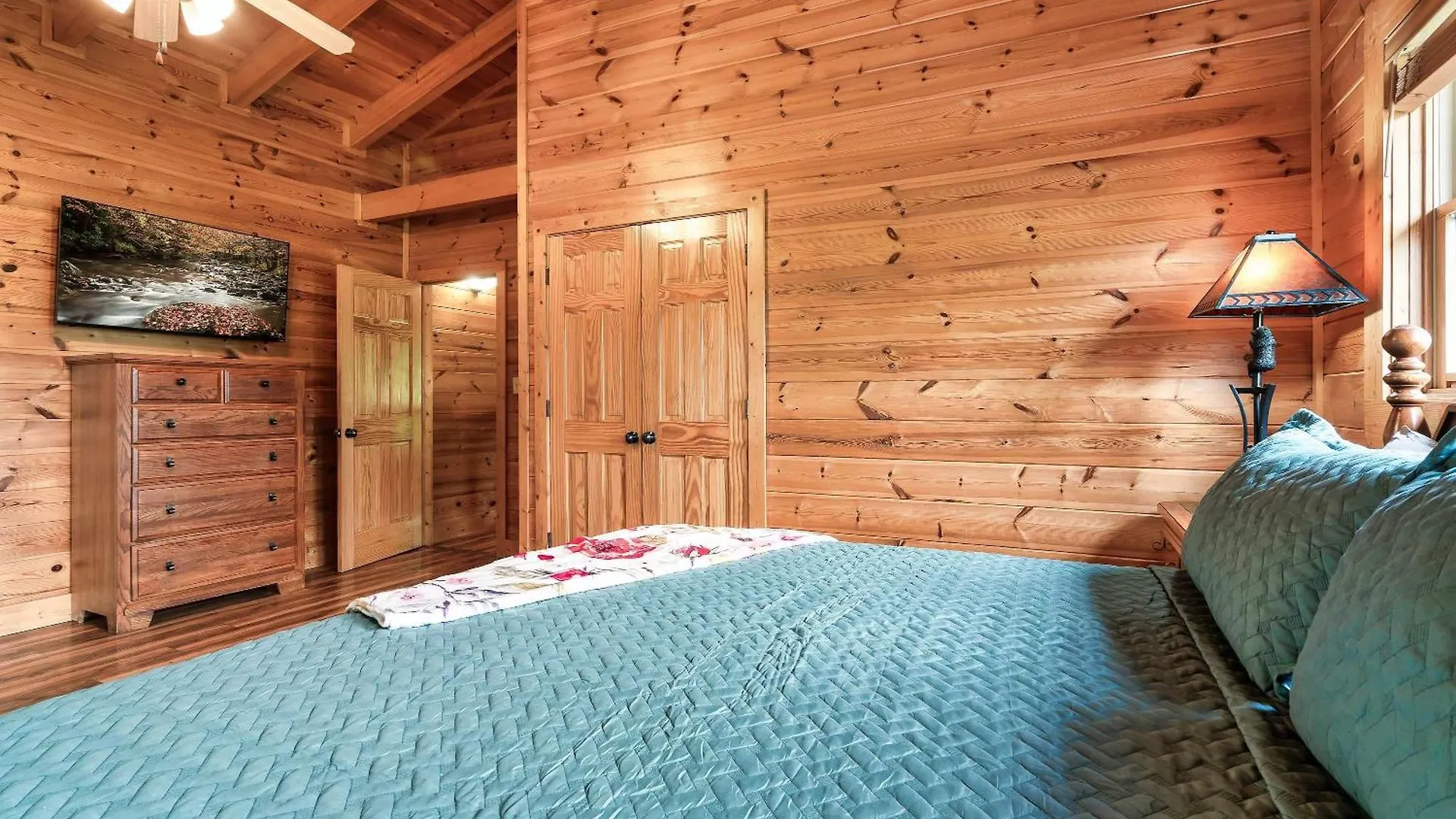 Σαλέ Great Views & Location- Family- Game Room- Hot Tub
