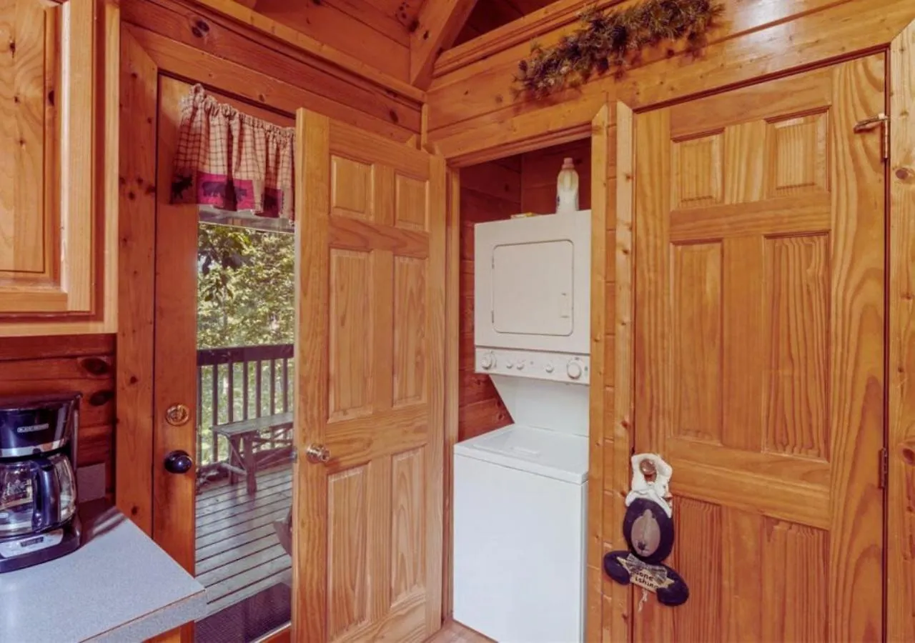 Dom wakacyjny Backwoods Secluded Escape For 8 Guests Pigeon Forge