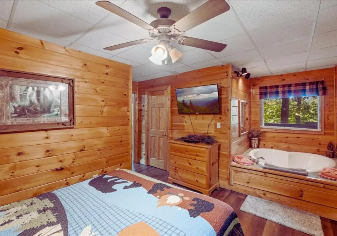 Dom wakacyjny Backwoods Secluded Escape For 8 Guests *