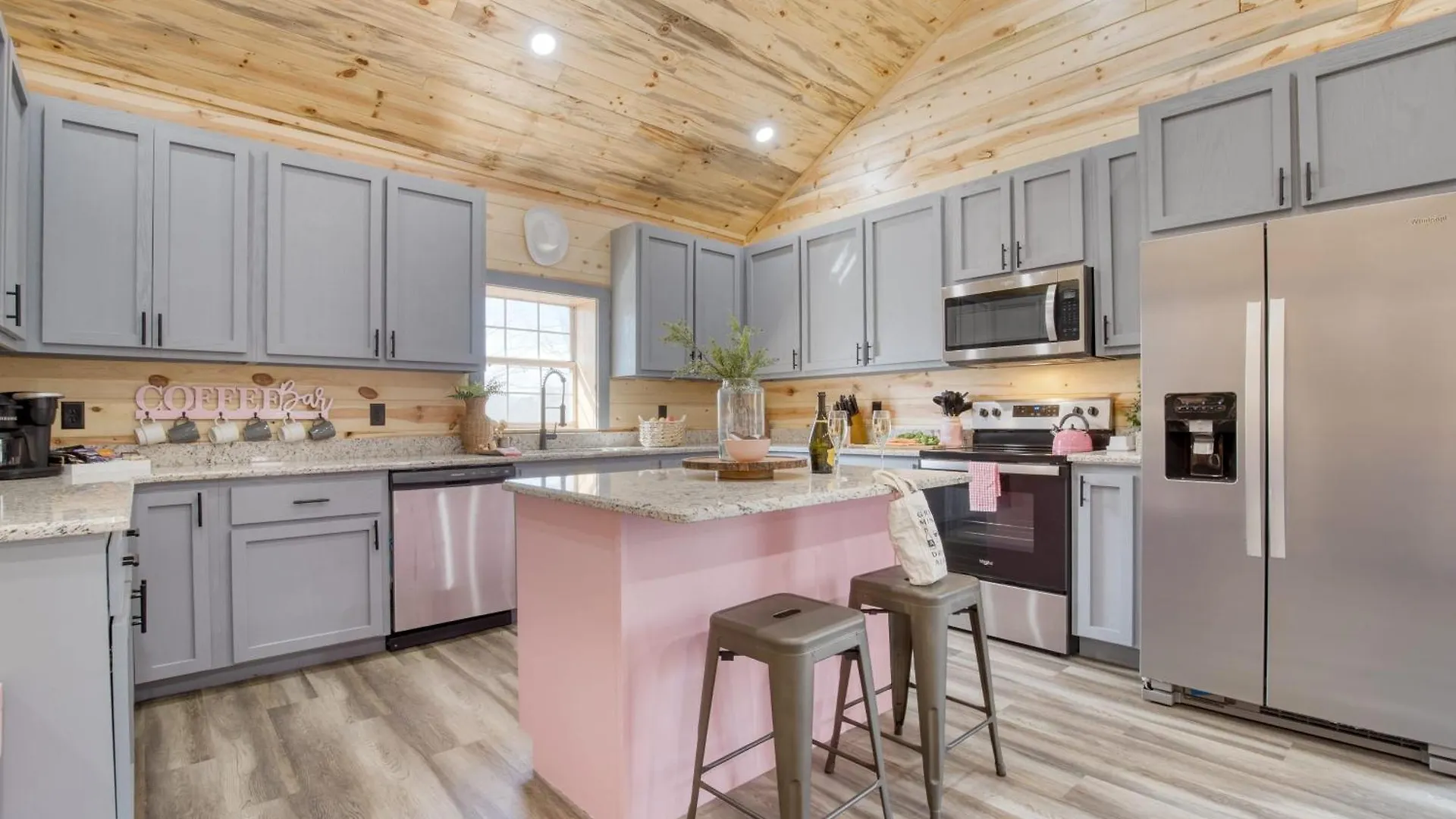 Pink Pines Avantstay Luxury Aesthetic Dream Indoor Pool Hot Tub * بيدجن فورج