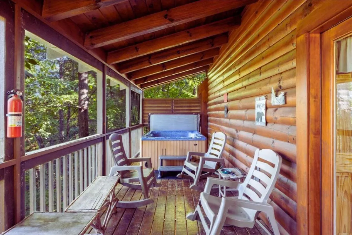 Backwoods Secluded Escape For 8 Guests *