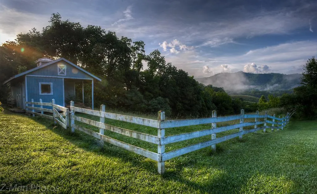Blue Mountain Mist Country 3* Sevierville