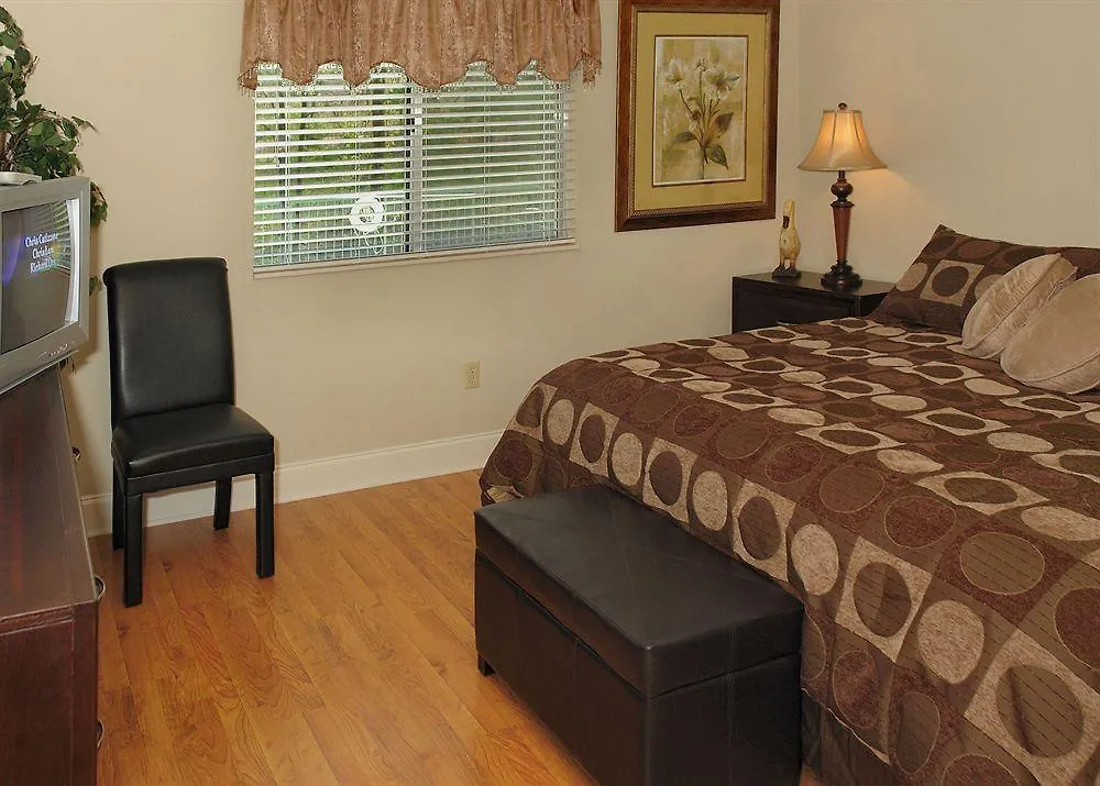 River Place #610 3bd *