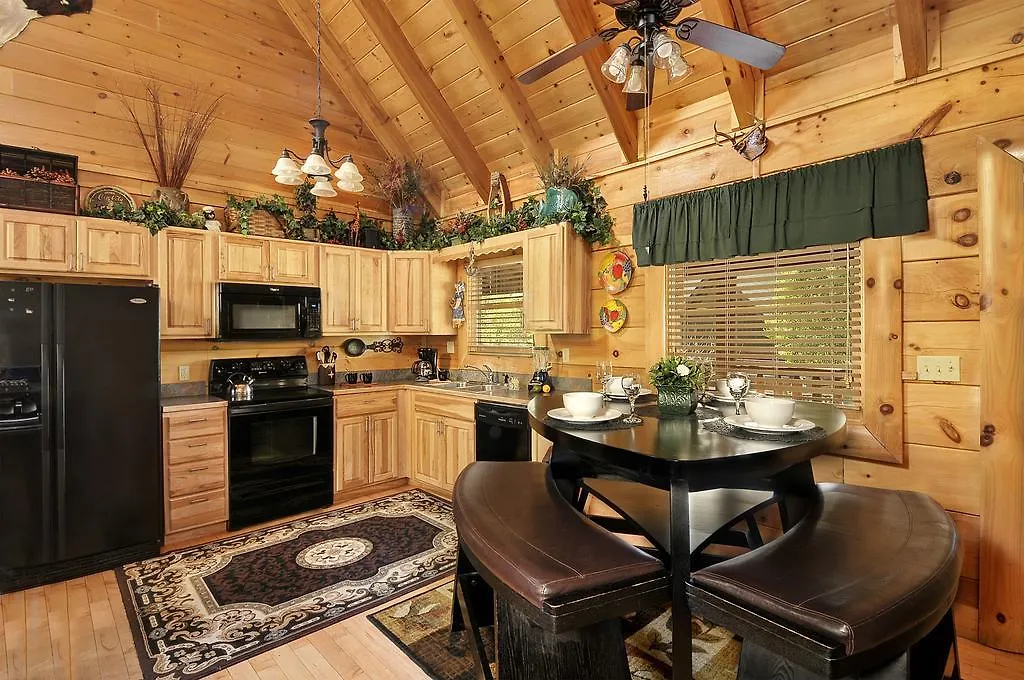 Hakuna Matata Two-bedroom Cabin Holiday home *