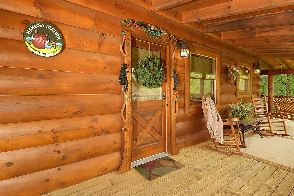Hakuna Matata Two-bedroom Cabin *