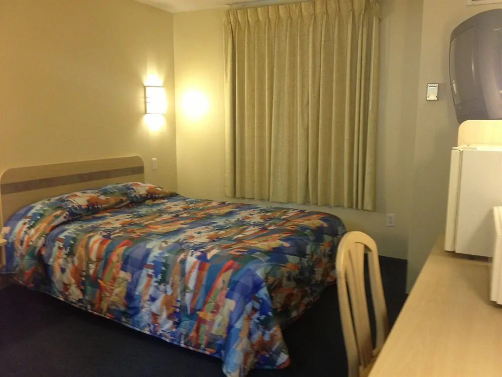 Hotel Sleep & Downtown 2*