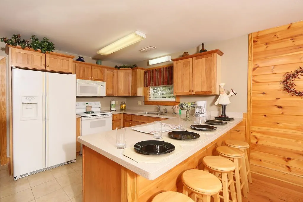 Pinnacle View 7a - Three Bedroom Apartment