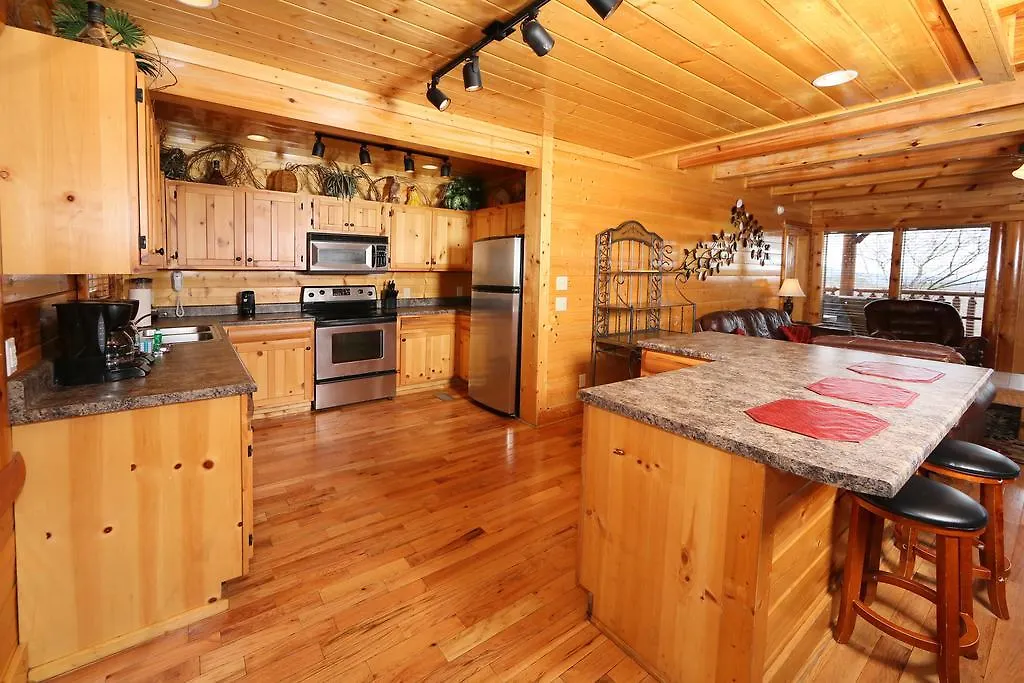 Rising Eagle - Eight Bedroom *
