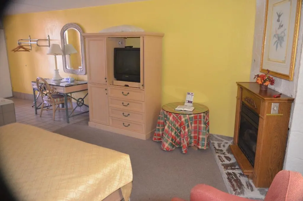 Riverlodge South 2*
