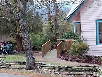 Smokies Hotel