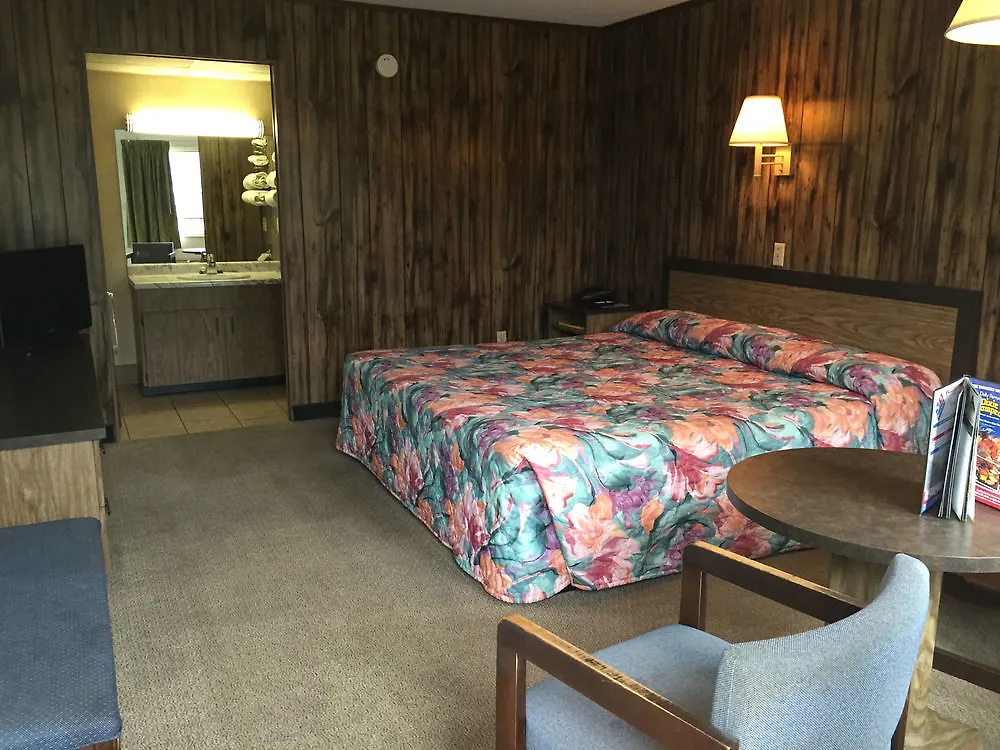 Tennessee Mountain Riverside By Oyo Hotel 5*