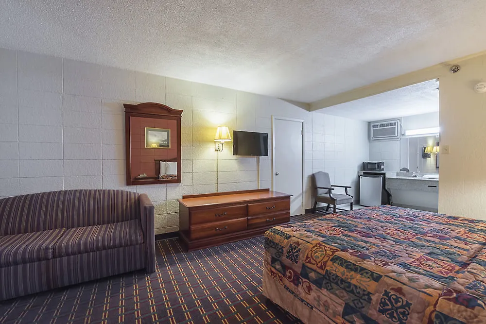 Hotel Rodeway On The Parkway 2*