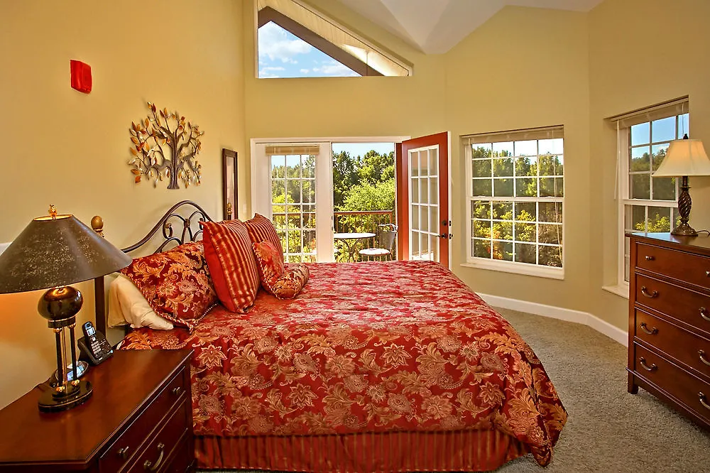Appleview River Aparthotel