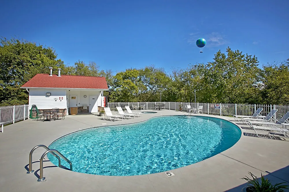 Appleview River Aparthotel