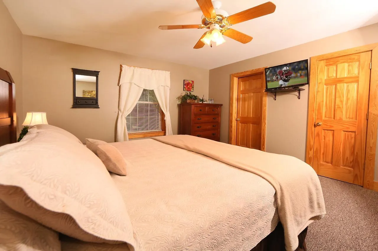 Apartment Pinnacle View 7c - Three Bedroom
