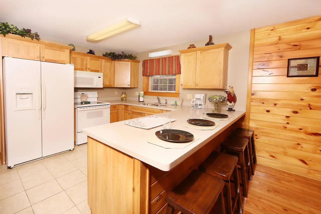 Apartment Pinnacle View 7c - Three Bedroom *