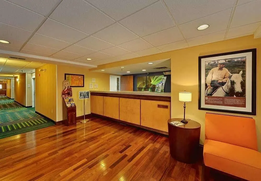 Hotel At Five Oaks Pigeon Forge - 3*