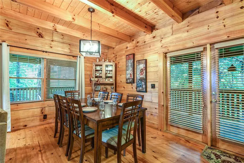 Southern Sweet T - Two Bedroom Cabin Pigeon Forge