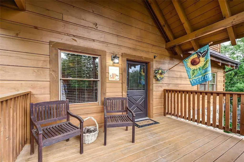 Southern Sweet T - Two Bedroom Cabin