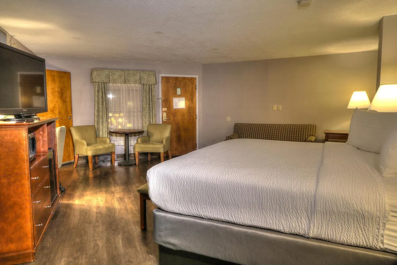 Hotell The Ramsey And Convention Center 4*