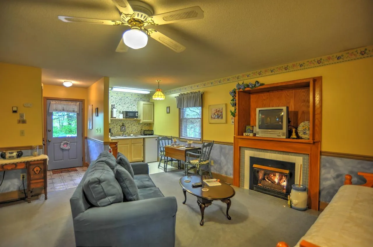 Blue Mountain Mist Country Bed & Breakfast 3*
