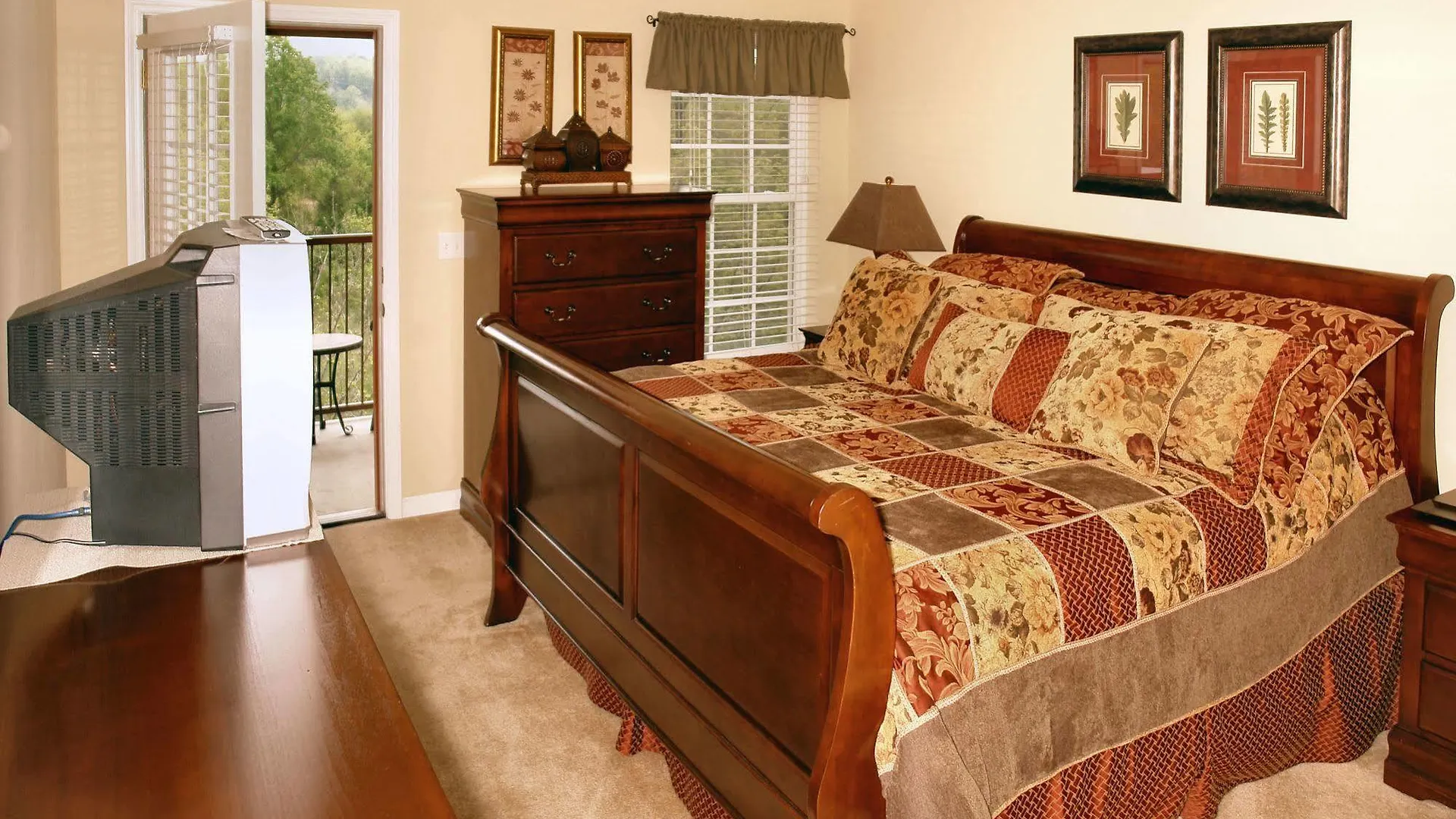 Aparthotel Appleview River 3*