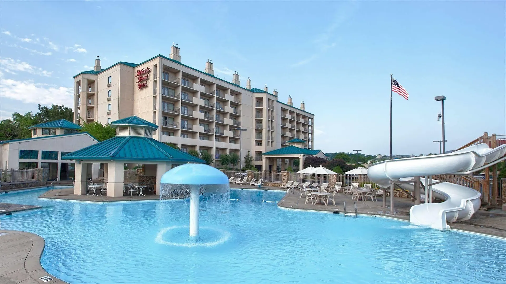 Hotel Music Road And 3*