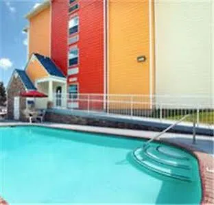 Microtel & By Wyndham 3*