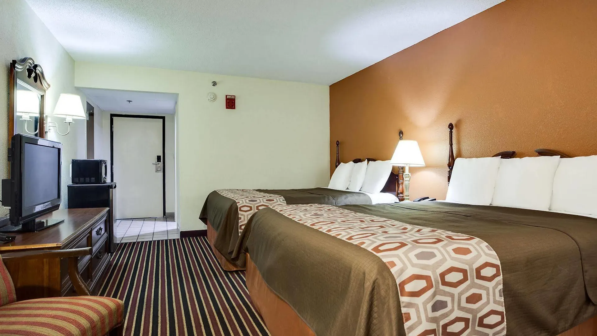 Mountain Vista & - Near The Island Inpigeon Forge 2*