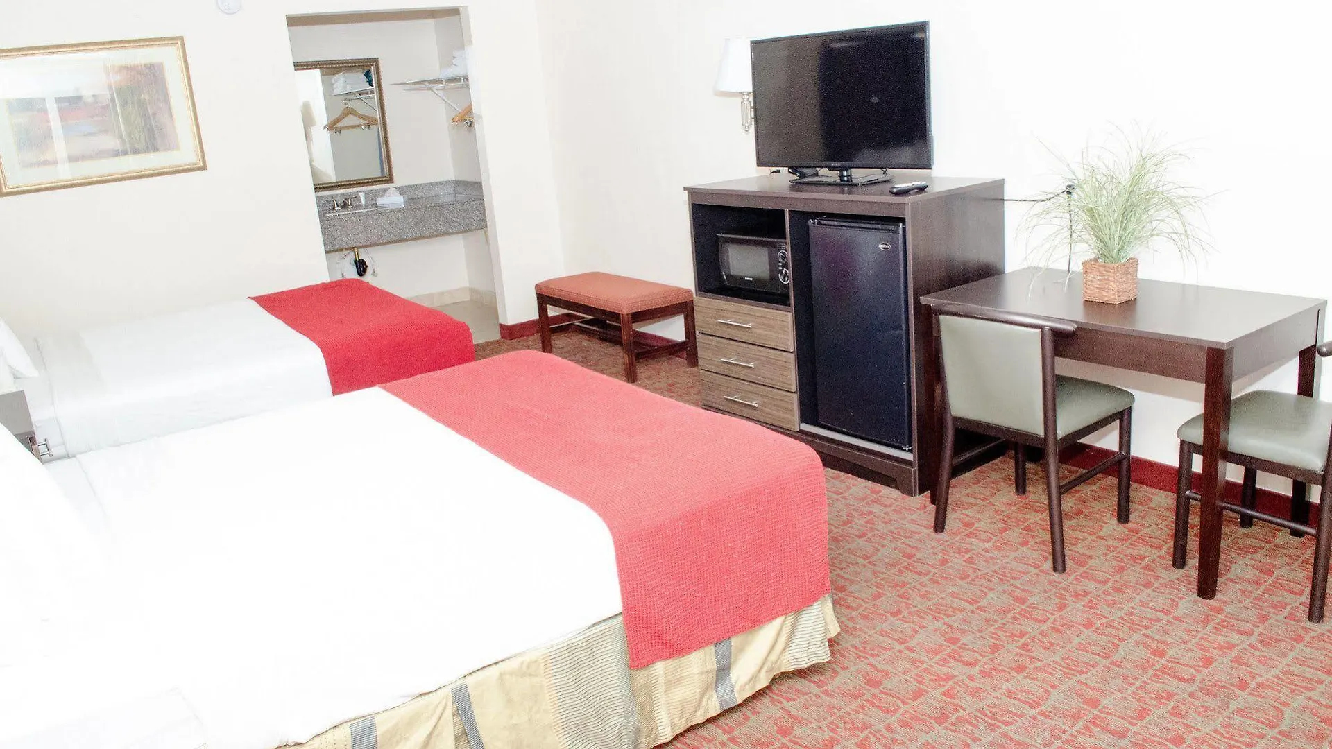 Americana A Travelodge By Wyndham Motel Pigeon Forge