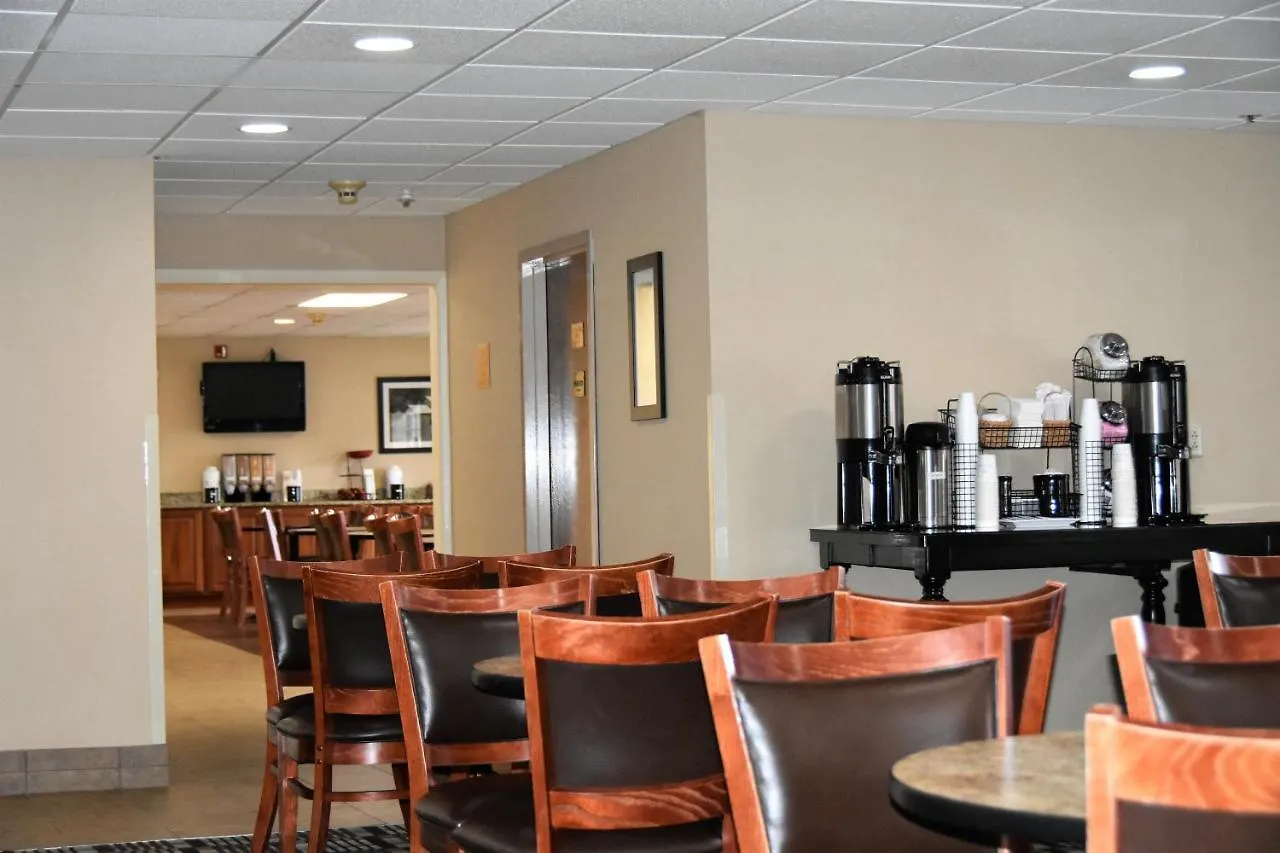 Hotel Ramada By Wyndham North 3*
