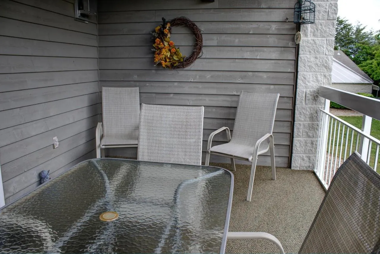 Holiday home Whispering Pines 324